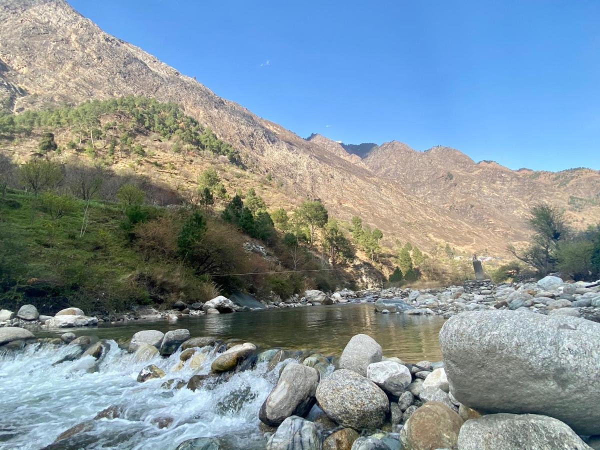 Shivadya Tirthan - Tirthan Valley Gushaini Ngoại thất bức ảnh