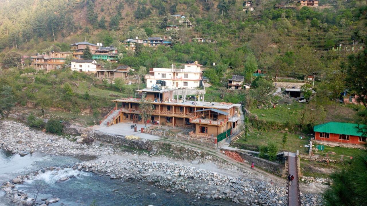 Shivadya Tirthan - Tirthan Valley Gushaini Ngoại thất bức ảnh